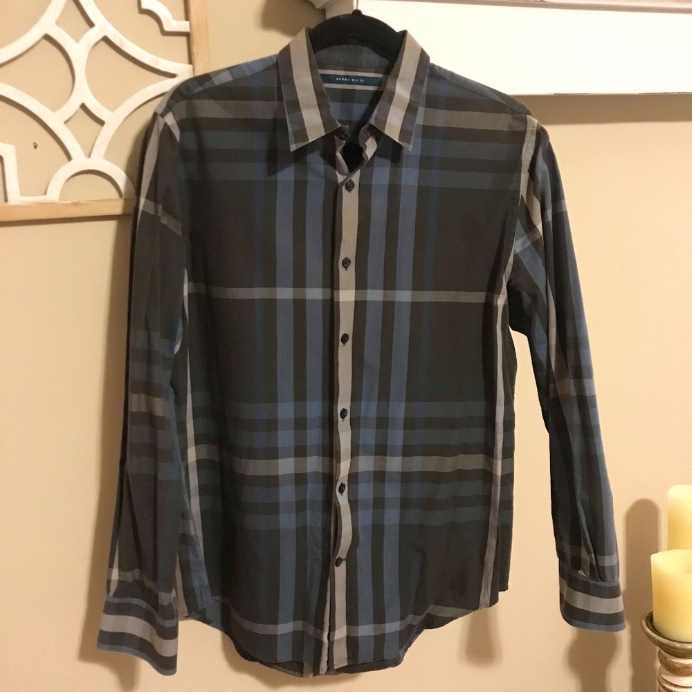 Perry Ellis long sleeves dress shirt
